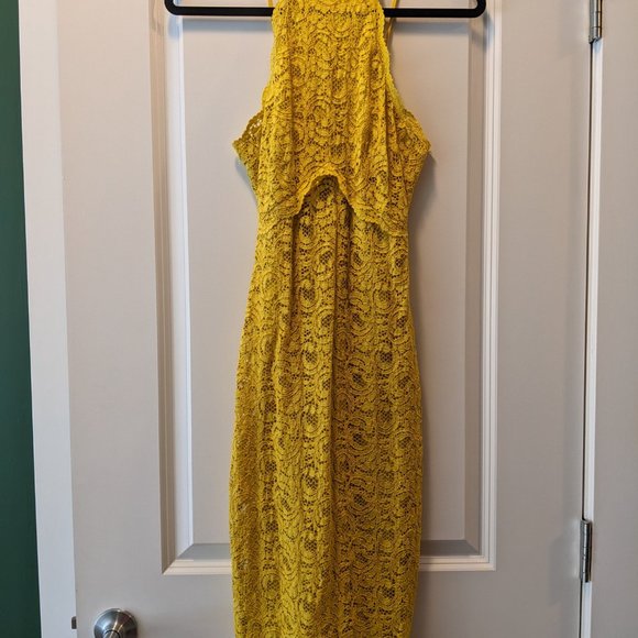 Lacey Yellow Fitted Dress - Picture 3 of 6